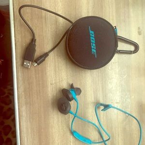 Bose wireless headphones